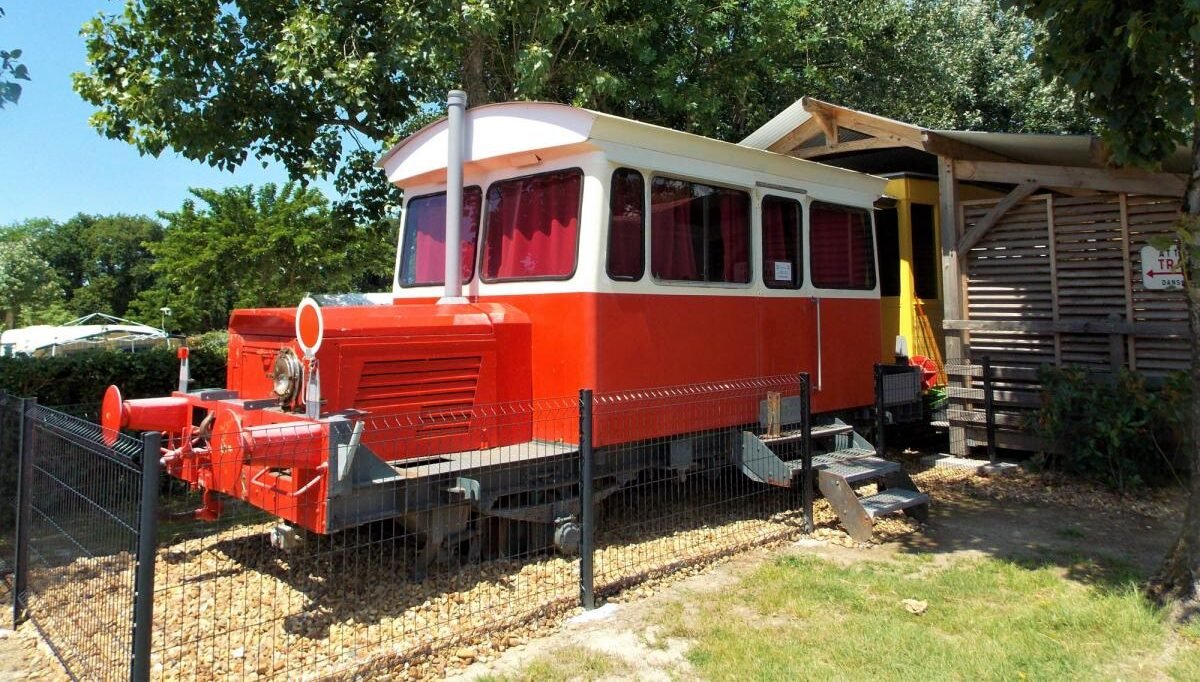 Tramway & Locomotive